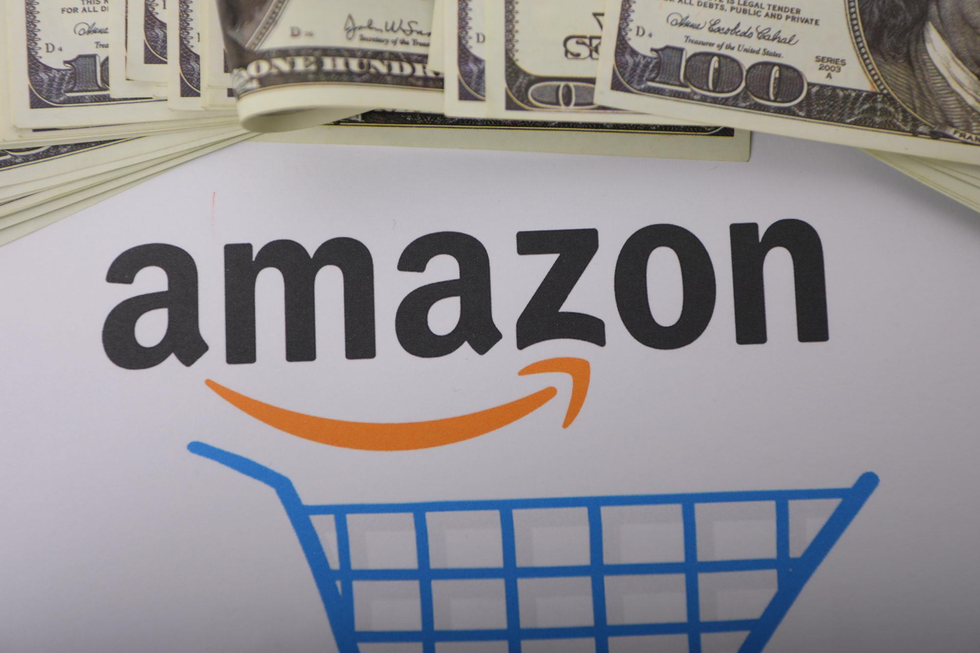 亚马逊需要交保证金吗,亚马逊开店费用明细表